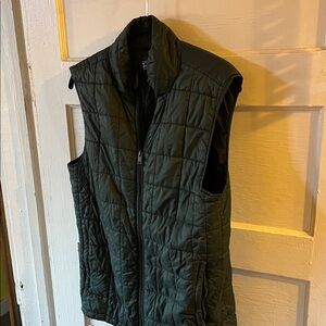 Rye Women's Quilted Vest - Dark Green purchased from stitch fix